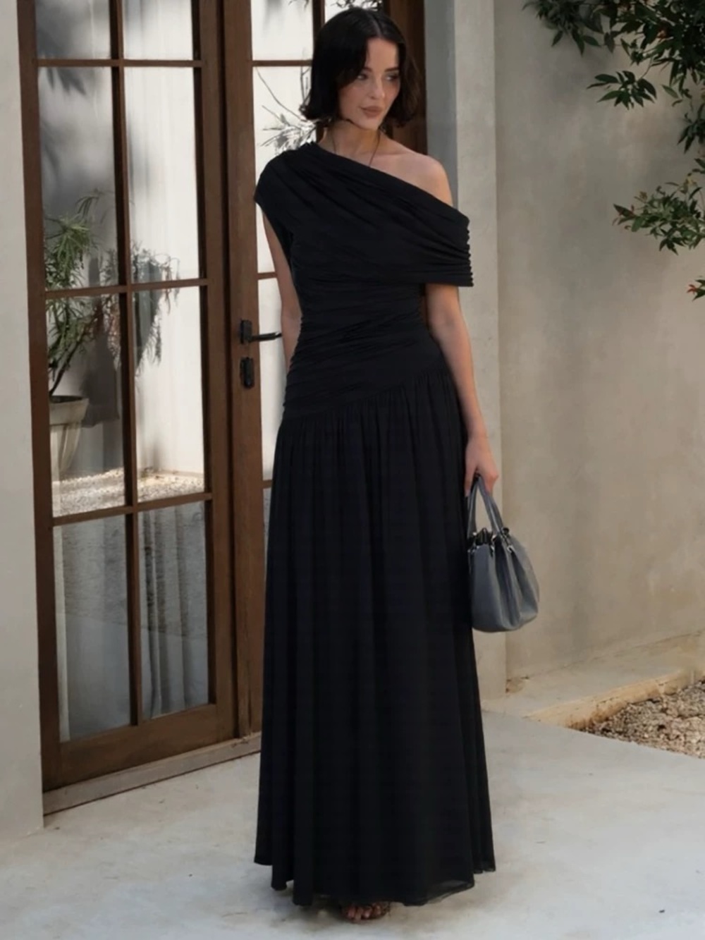 Elegant One-Shoulder Black Maxi Dress